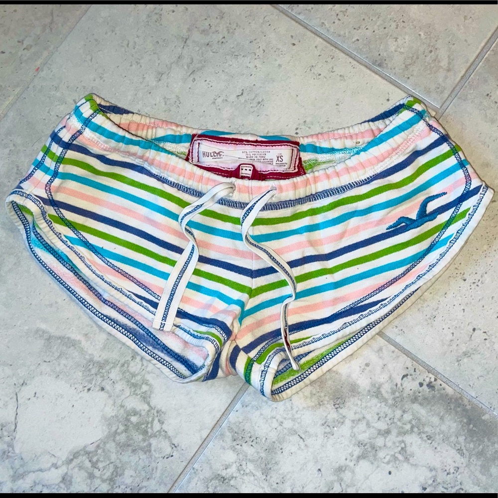 Hollister booty shorts